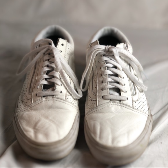 Vans Perforated Old Skool Zip Shoes - Picture 5 of 9